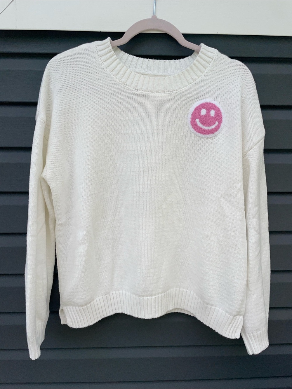 Jessica Simpson White soft Crewneck Sweater with Pink Smiley Patch